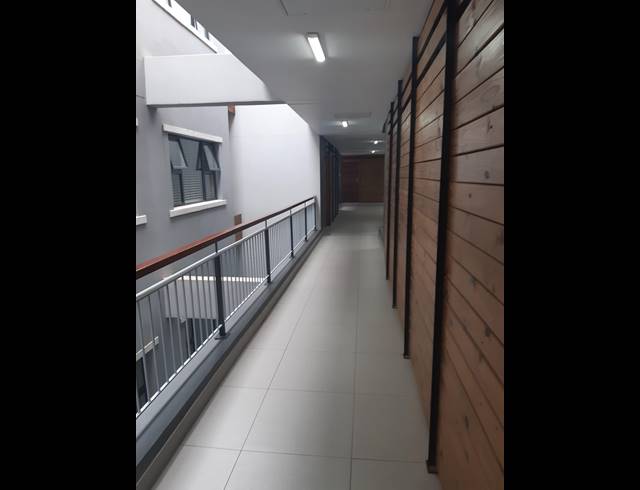 3 BEDROOM APARTMENT FOR SALE IN UMHLANGA RIDGE